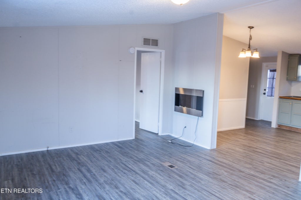 Photo of 4217 Skyline Drive, Knoxville, TN 37914 (MLS # 1343901)