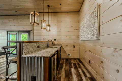 Tiny photo for 704 Topside Rd, Gatlinburg, TN 37738 (MLS # 1340974)