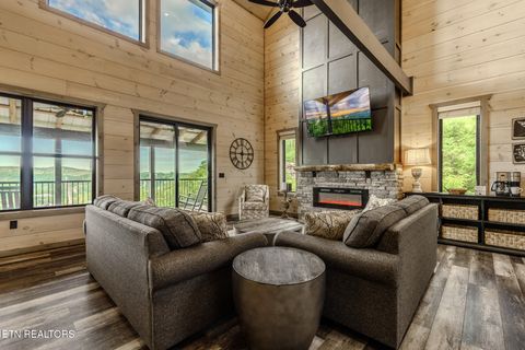 Tiny photo for 704 Topside Rd, Gatlinburg, TN 37738 (MLS # 1340974)