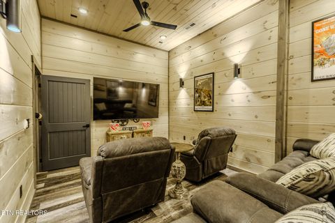 Tiny photo for 704 Topside Rd, Gatlinburg, TN 37738 (MLS # 1340974)