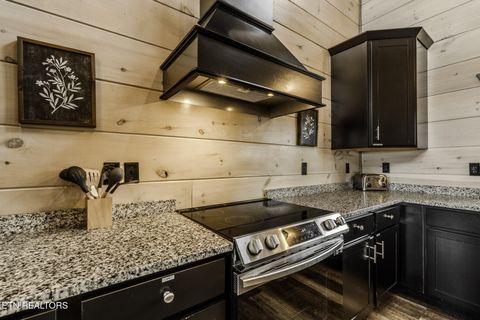 Tiny photo for 704 Topside Rd, Gatlinburg, TN 37738 (MLS # 1340974)