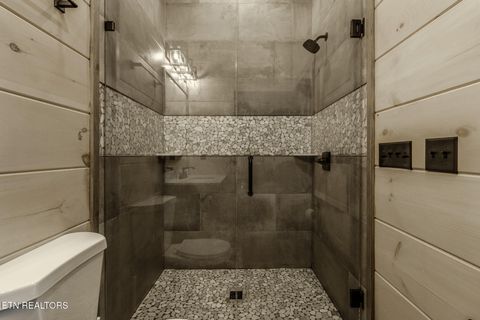 Tiny photo for 704 Topside Rd, Gatlinburg, TN 37738 (MLS # 1340974)