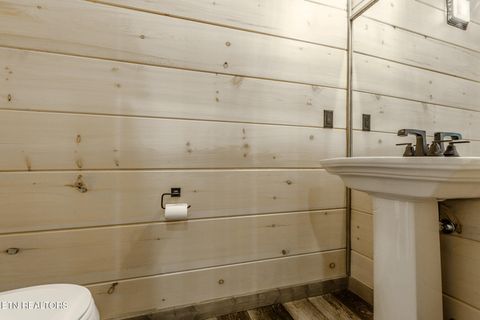 Tiny photo for 704 Topside Rd, Gatlinburg, TN 37738 (MLS # 1340974)