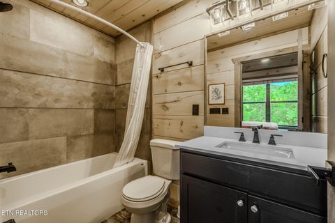 Tiny photo for 704 Topside Rd, Gatlinburg, TN 37738 (MLS # 1340974)