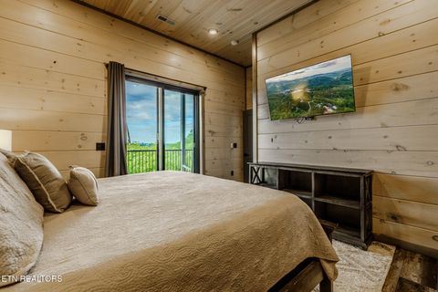 Tiny photo for 704 Topside Rd, Gatlinburg, TN 37738 (MLS # 1340974)