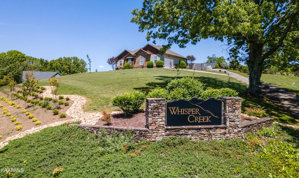 Photo of 2414 Whisper Creek Drive, Friendsville, TN 37737 (MLS # 1226280)