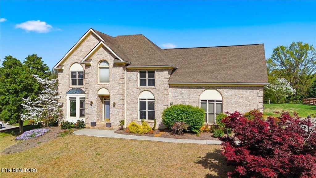 Photo of 10609 Riverlake Drive, Knoxville, TN 37922 (MLS # 1335769)