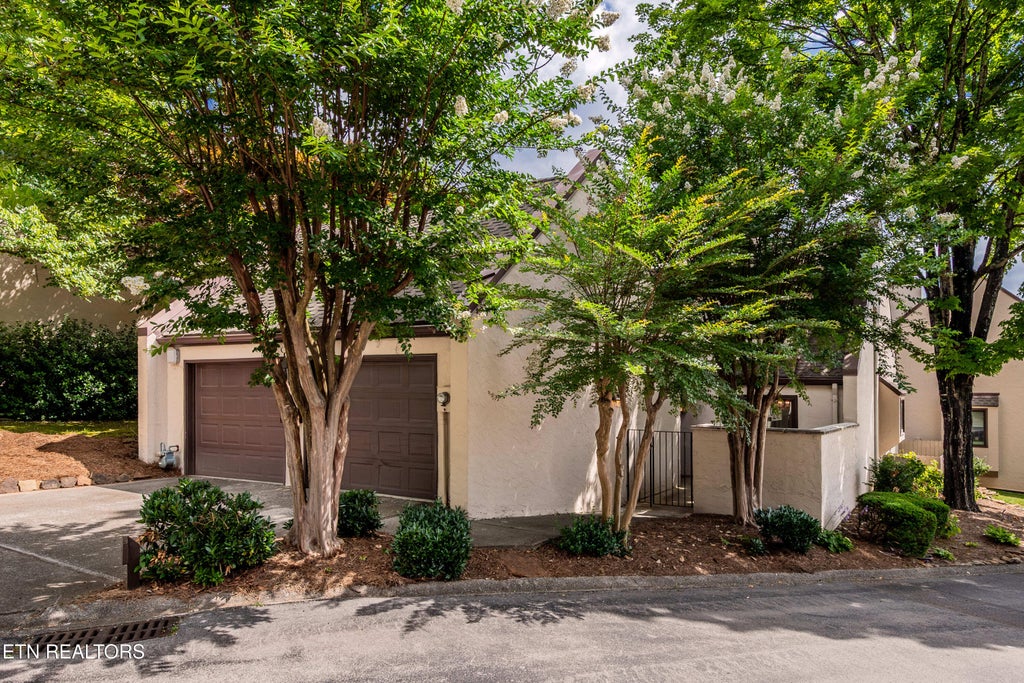 Photo of 1350 Orleans Drive, Knoxville, TN 37919 (MLS # 1355180)