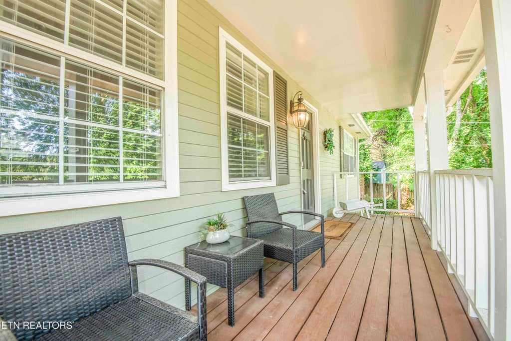 Photo of 6812 Westland Drive, Knoxville, TN 37919 (MLS # 1359080)