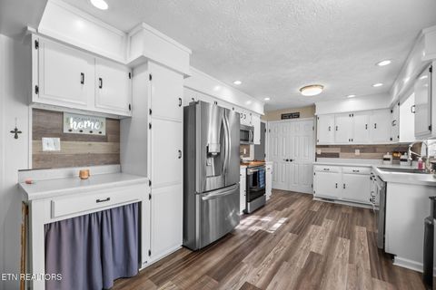 Tiny photo for 1129 Melton Hill Circle, Clinton, TN 37716 (MLS # 1317098)