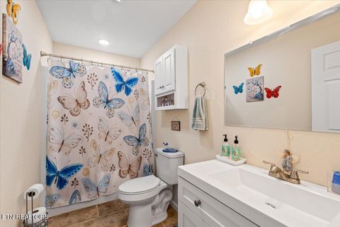 Tiny photo for 134 Doe Crossing, LaFollette, TN 37766 (MLS # 1318509)