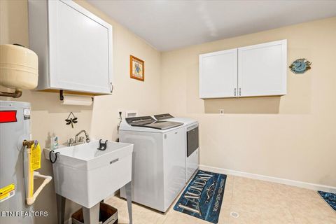 Tiny photo for 134 Doe Crossing, LaFollette, TN 37766 (MLS # 1318509)