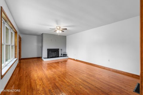 Tiny photo for 328 Edgewood Drive, LaFollette, TN 37766 (MLS # 1317495)