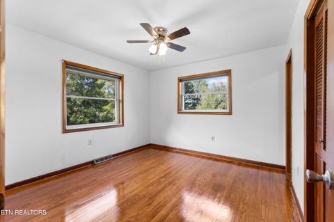 Tiny photo for 328 Edgewood Drive, LaFollette, TN 37766 (MLS # 1317495)