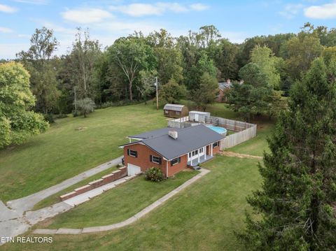 Tiny photo for 328 Edgewood Drive, LaFollette, TN 37766 (MLS # 1317495)
