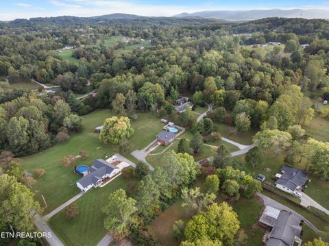 Tiny photo for 328 Edgewood Drive, LaFollette, TN 37766 (MLS # 1317495)