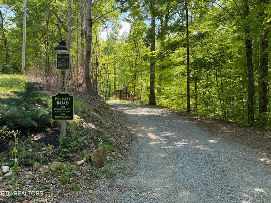 4716 FRED JENNINGS RD, WALLAND, TN 37886 - Image ce8aba089551d5c452af4e013e935c49/2035366847