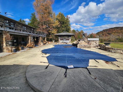 Tiny photo for 1013 Oliver Springs Hwy, Clinton, TN 37716 (MLS # 1244458)