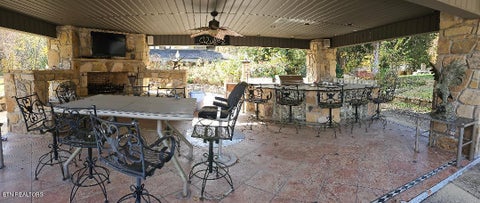 Tiny photo for 1013 Oliver Springs Hwy, Clinton, TN 37716 (MLS # 1244458)