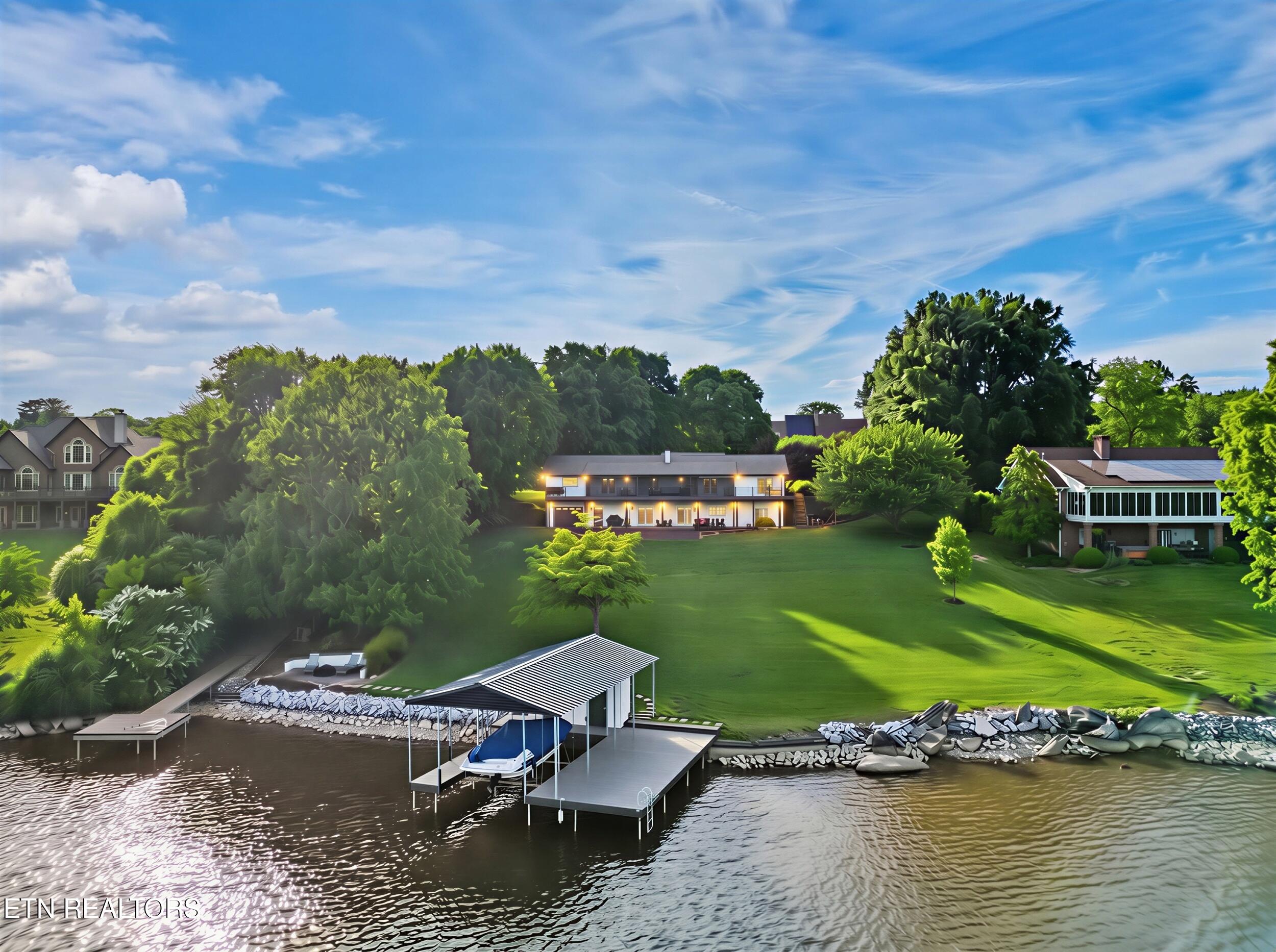 725 Loudon View Drive