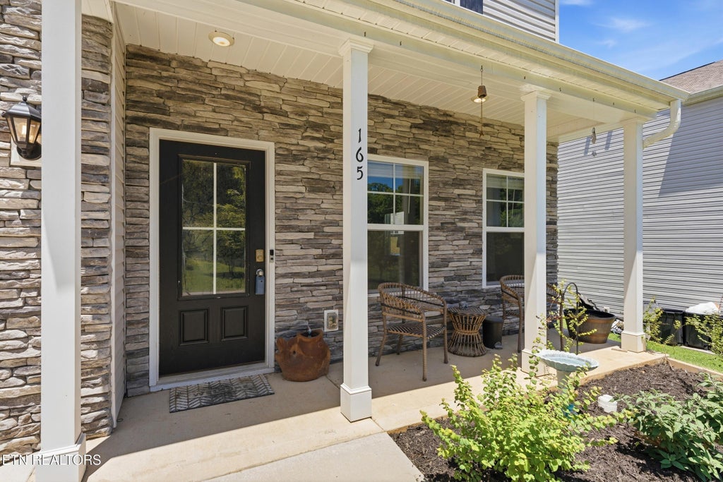 Photo of 165 Ashe Ave, Lenoir City, TN 37771 (MLS # 1343476)