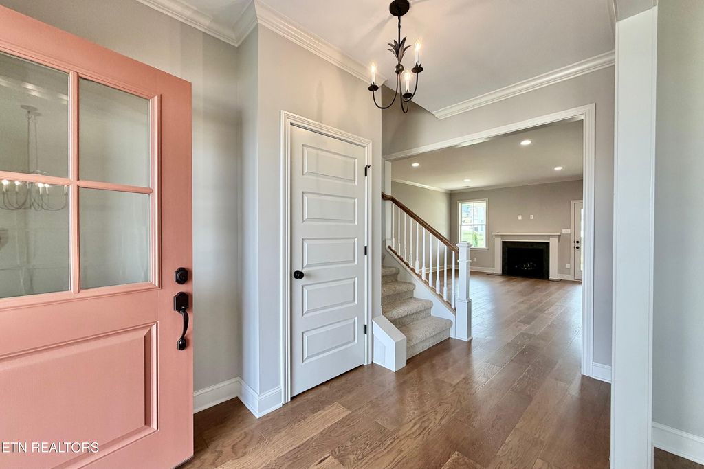 Photo of 8922 Queensdale Lane, Knoxville, TN 37924 (MLS # 1338922)