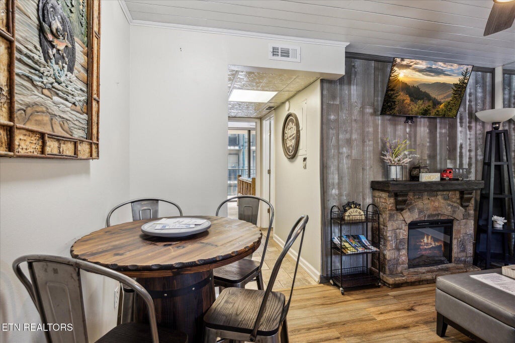 Photo of 685 River unit #304 Rd, Gatlinburg, TN 37738 (MLS # 1354556)