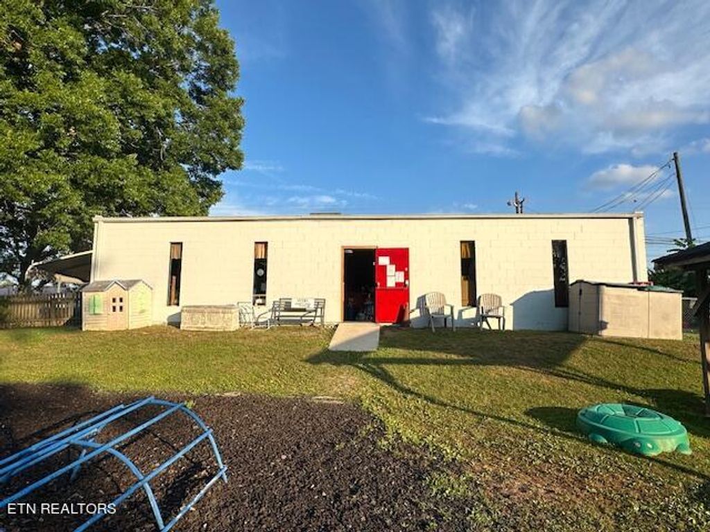 Photo of 362 Old Lantana Rd, Crossville, TN 38555 (MLS # 1270552)