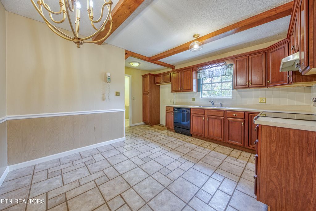 Photo of 2300 Brandywine Drive, Lenoir City, TN 37772 (MLS # 1316564)