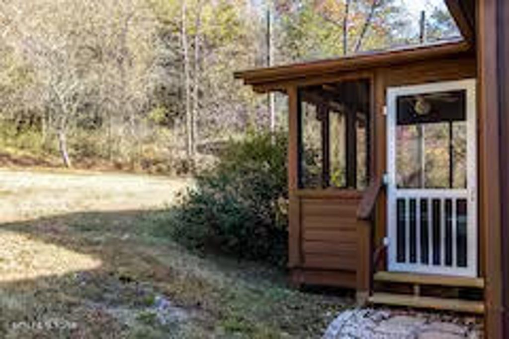 Photo of 3465 Lost Branch Rd, Sevierville, TN 37862 (MLS # 1328496)
