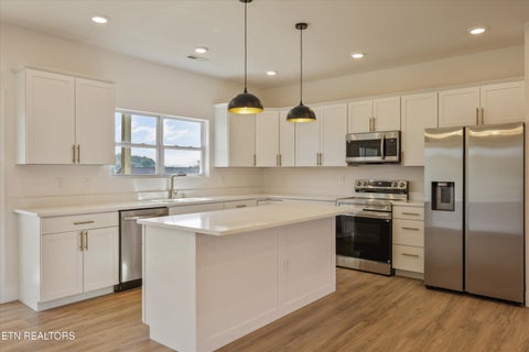 Tiny photo for 2335 Louisiana Court, Seymour, TN 37865 (MLS # 1347684)