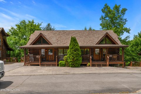 Tiny photo for 841 Golf View Blvd, Pigeon Forge, TN 37863 (MLS # 1339465)