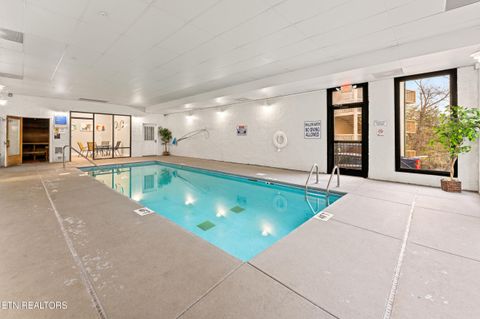 Tiny photo for 841 Golf View Blvd, Pigeon Forge, TN 37863 (MLS # 1339465)