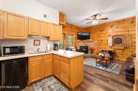 Tiny photo for 841 Golf View Blvd, Pigeon Forge, TN 37863 (MLS # 1339465)