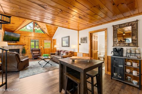 Tiny photo for 841 Golf View Blvd, Pigeon Forge, TN 37863 (MLS # 1339465)