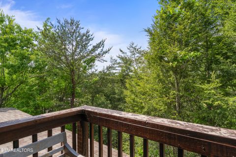 Tiny photo for 841 Golf View Blvd, Pigeon Forge, TN 37863 (MLS # 1339465)