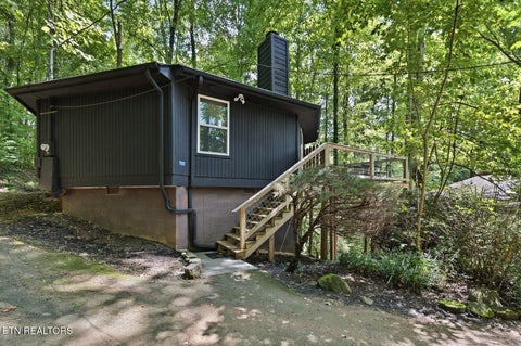 Photo of 707 Maple Court, Gatlinburg, TN 37738 (MLS # 1352876)