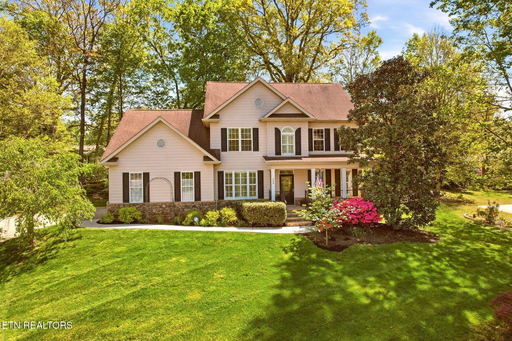 Photo of 208 Woodland Trace Drive, Knoxville, TN 37934 (MLS # 1336790)