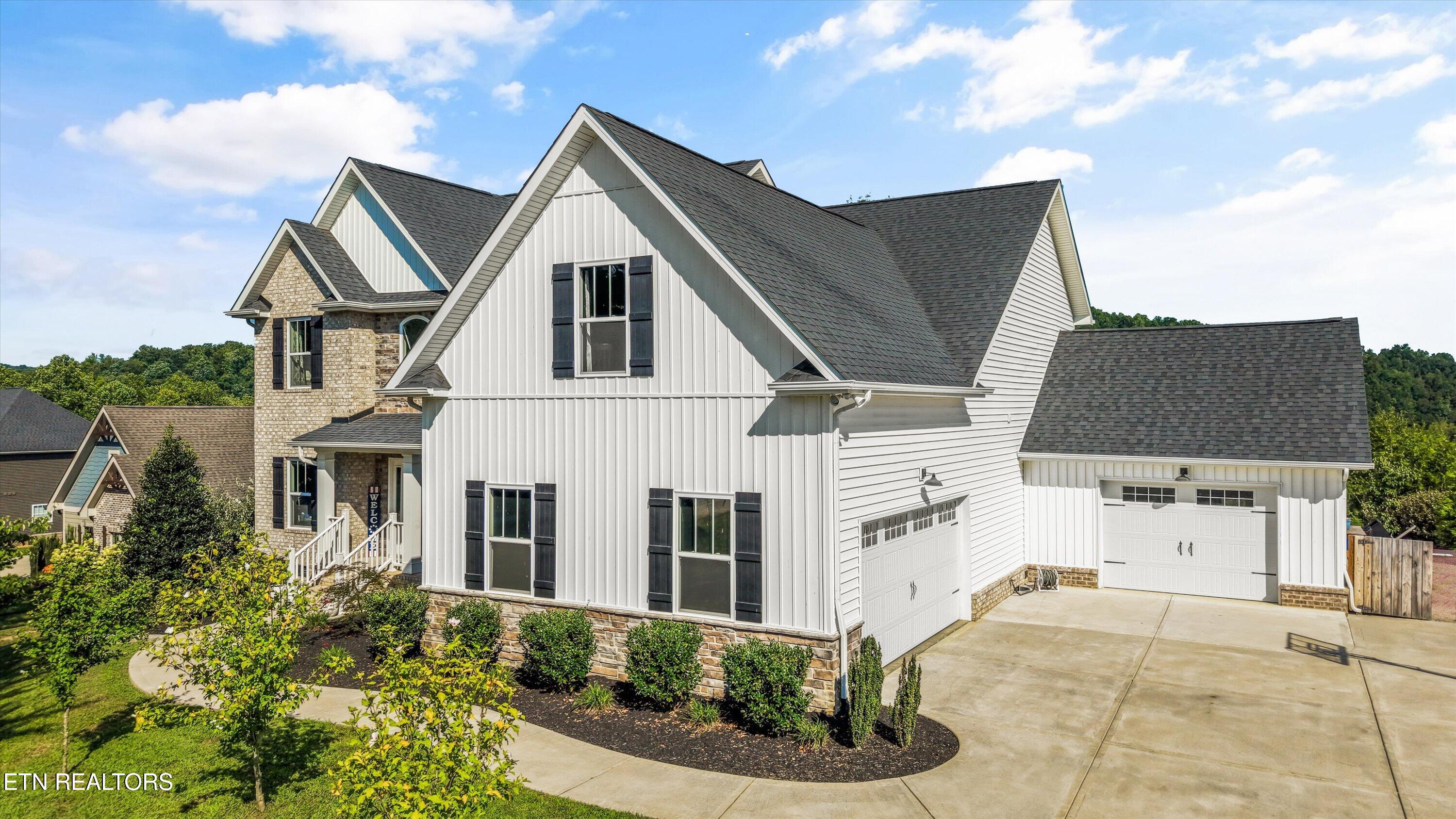 104 Pineberry West Rd