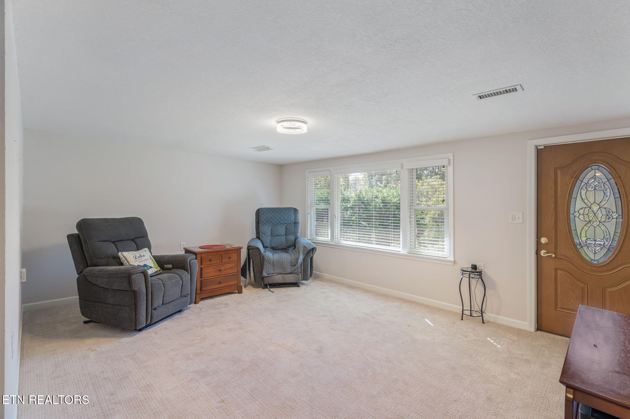 9203 E Antioch Church Rd