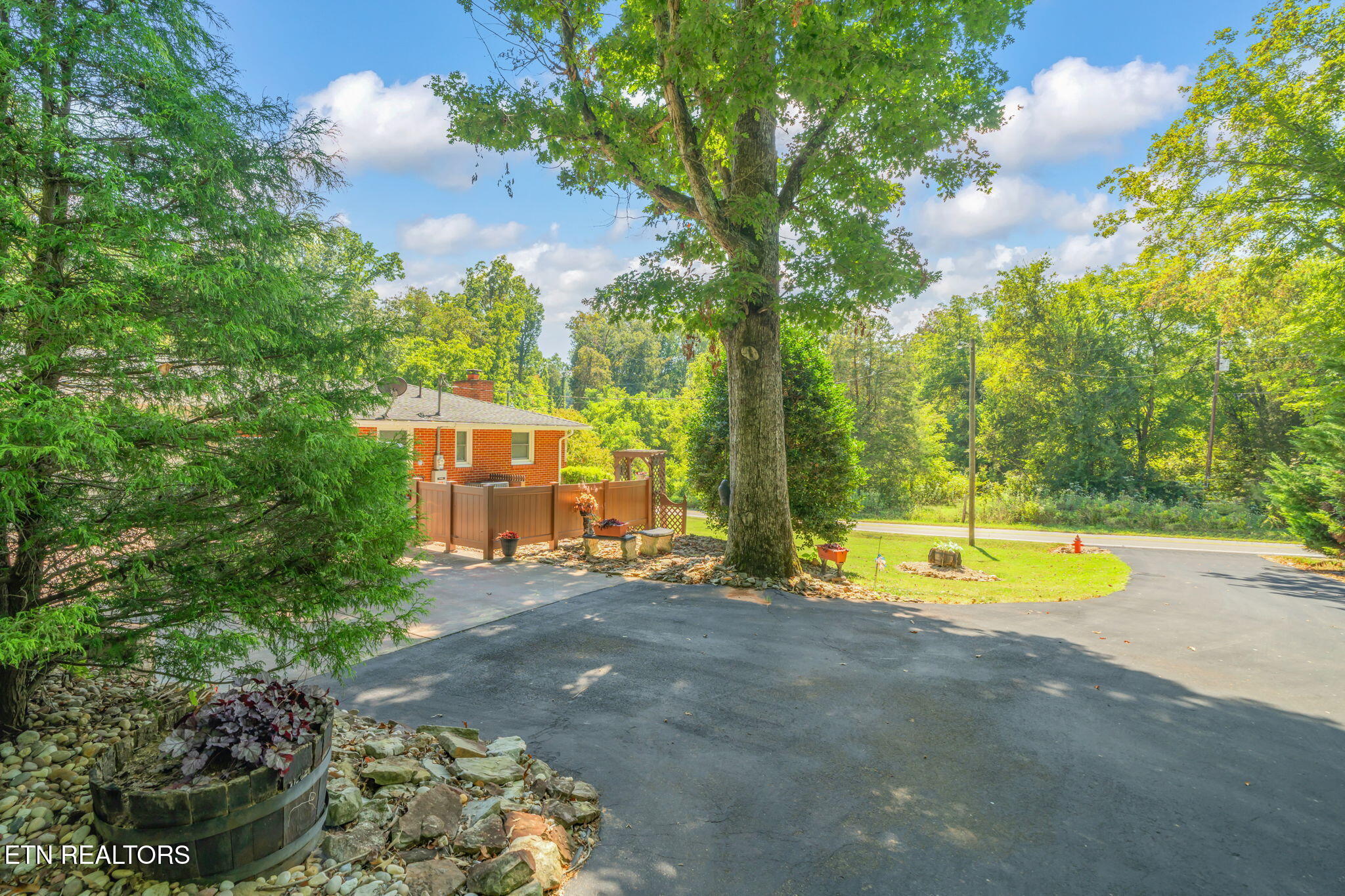 9203 E Antioch Church Rd