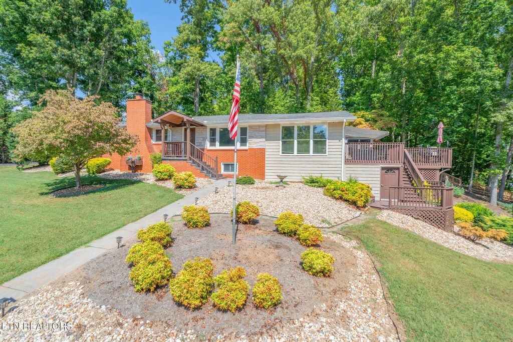 Photo of 9203 E Antioch Church Rd, Lenoir City, TN 37772 (MLS # 1318449)