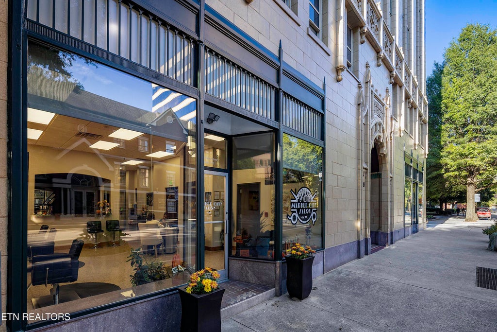 Photo of 603 W Main St #604, Knoxville, TN 37902 (MLS # 1279779)