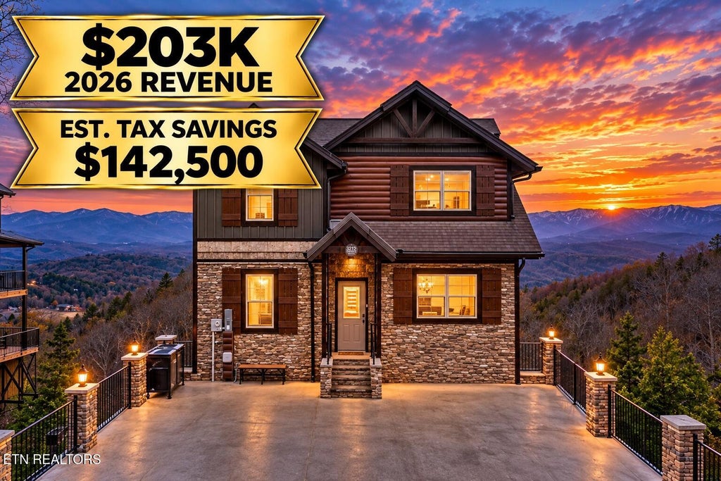 Photo of 3212 Legacy Vista Drive, Sevierville, TN 37876 (MLS # 1360614)