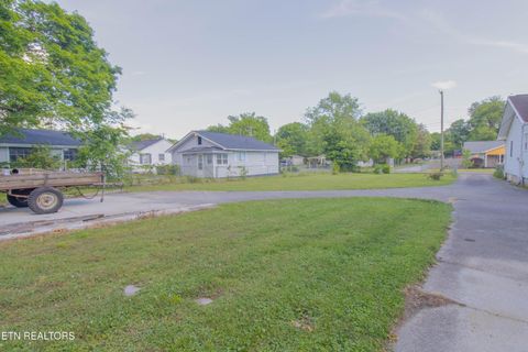 Tiny photo for 2419 Seymour Ave, Knoxville, TN 37917 (MLS # 1341322)