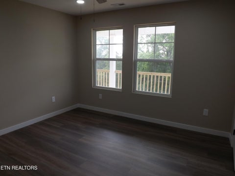 Tiny photo for 328 Wilson Hurst St, Tazewell, TN 37879 (MLS # 1354972)