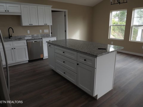 Tiny photo for 328 Wilson Hurst St, Tazewell, TN 37879 (MLS # 1354972)