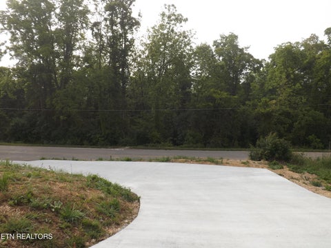 Tiny photo for 328 Wilson Hurst St, Tazewell, TN 37879 (MLS # 1354972)
