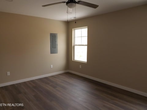 Tiny photo for 328 Wilson Hurst St, Tazewell, TN 37879 (MLS # 1354972)