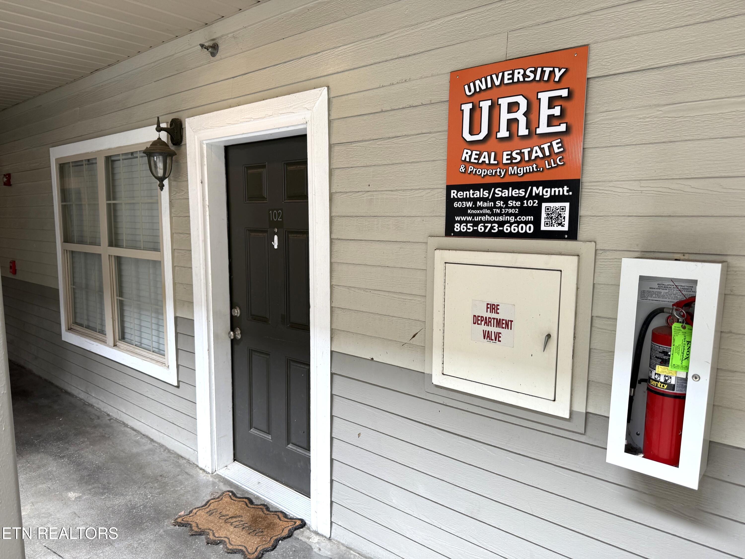 1801 Lake Ave 102